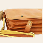 Borsa Messenger in Vitello Nappato Artigianale Gold - Old Angler