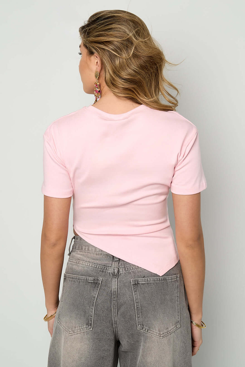 T-Shirt Asimmetrica in Cotone