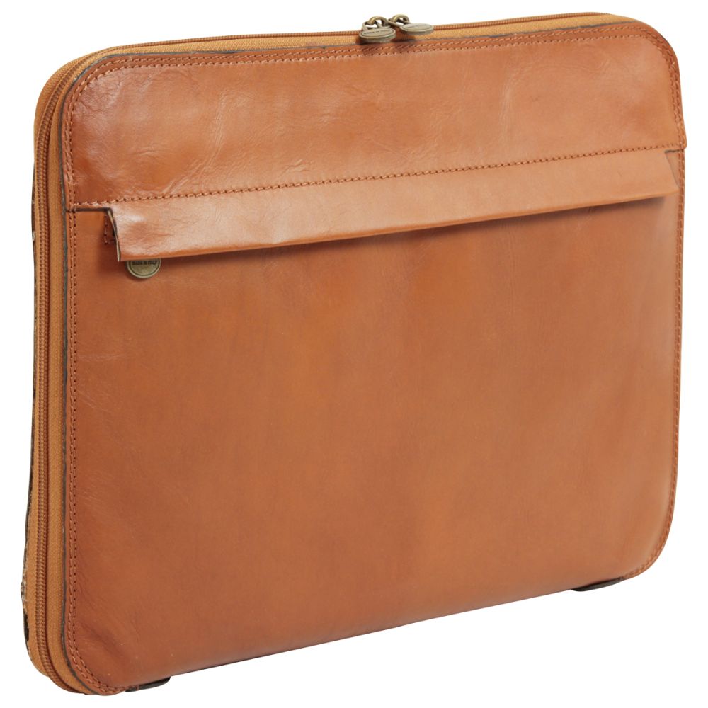 Porta documenti in pelle Old Angler marrone, chiusura con zip e cuciture decorative