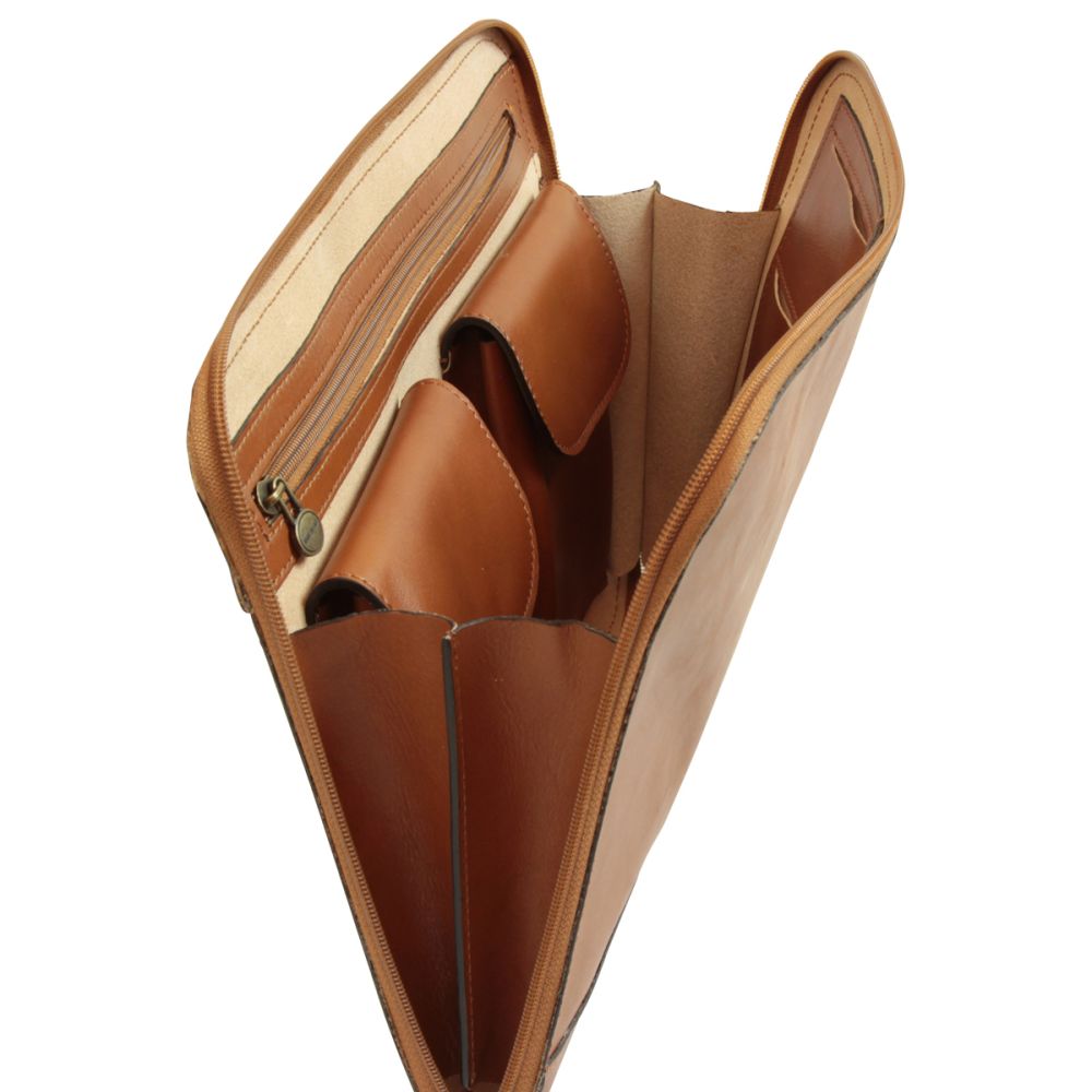 Porta documenti in pelle Old Angler marrone, interno con tasca con zip e alloggi