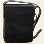 Borsa a tracolla in pelle nera con cuciture in evidenza e tracolla
