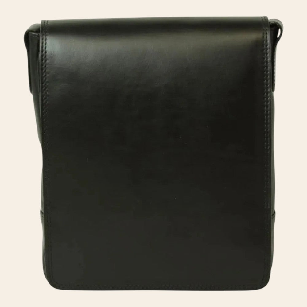 Borsa a tracolla in pelle nera con patta e bordi rinforzati
