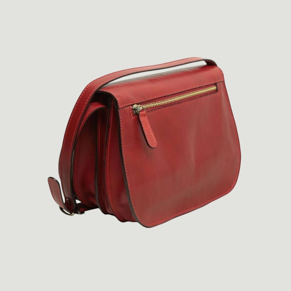 Borsa a tracolla in pelle rossa con patta e chiusura zip metallica