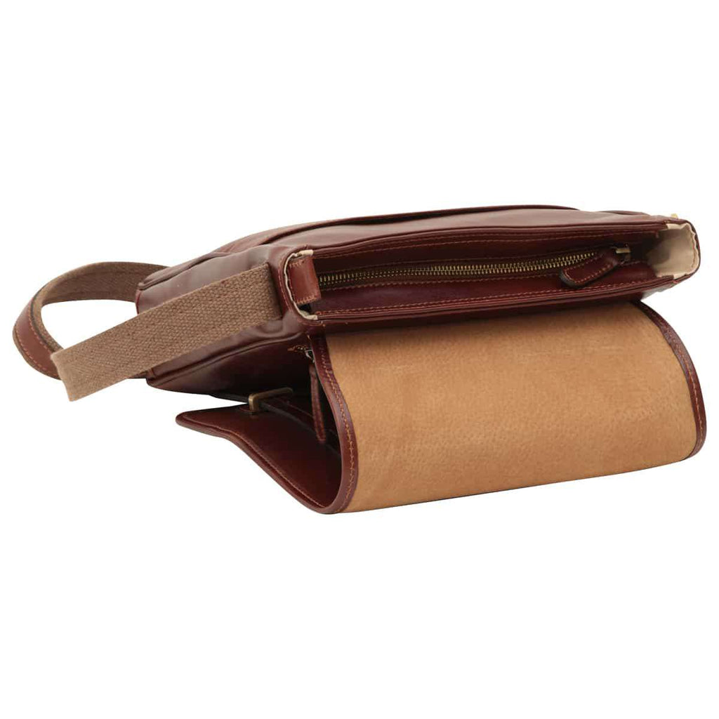 Messenger con doppia chiusura magnetica. Marrone