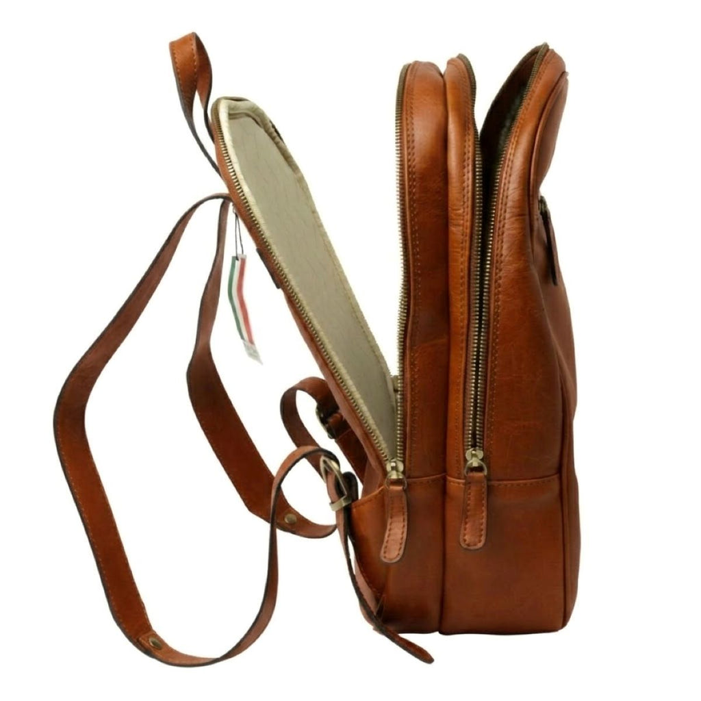 Zaino in pelle con tasca con zip frontale - Teak