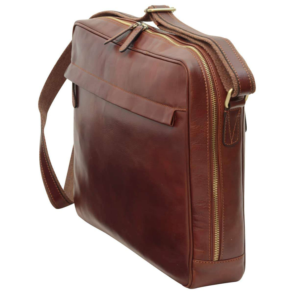 Messenger in vacchetta. Marrone