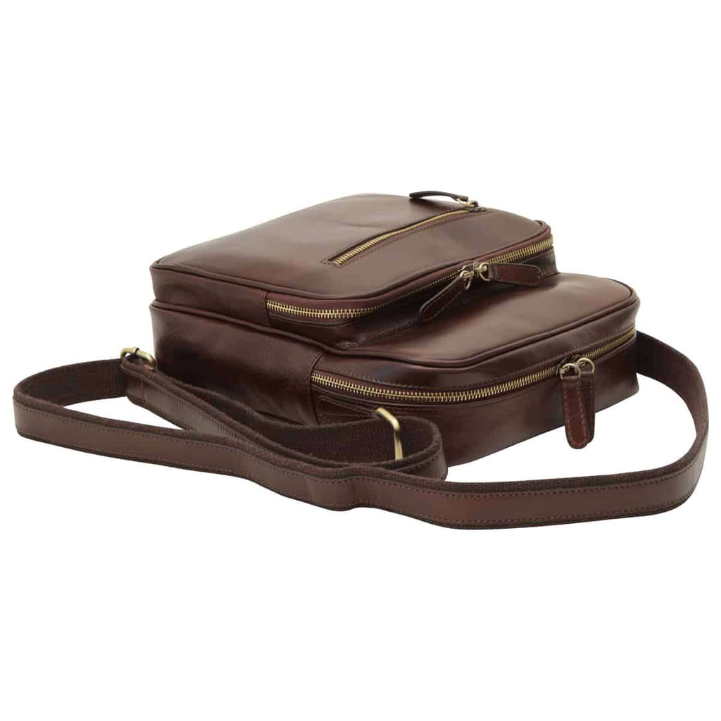 Messenger in pelle con chiusura a zip (Piccola). Marrone Scuro