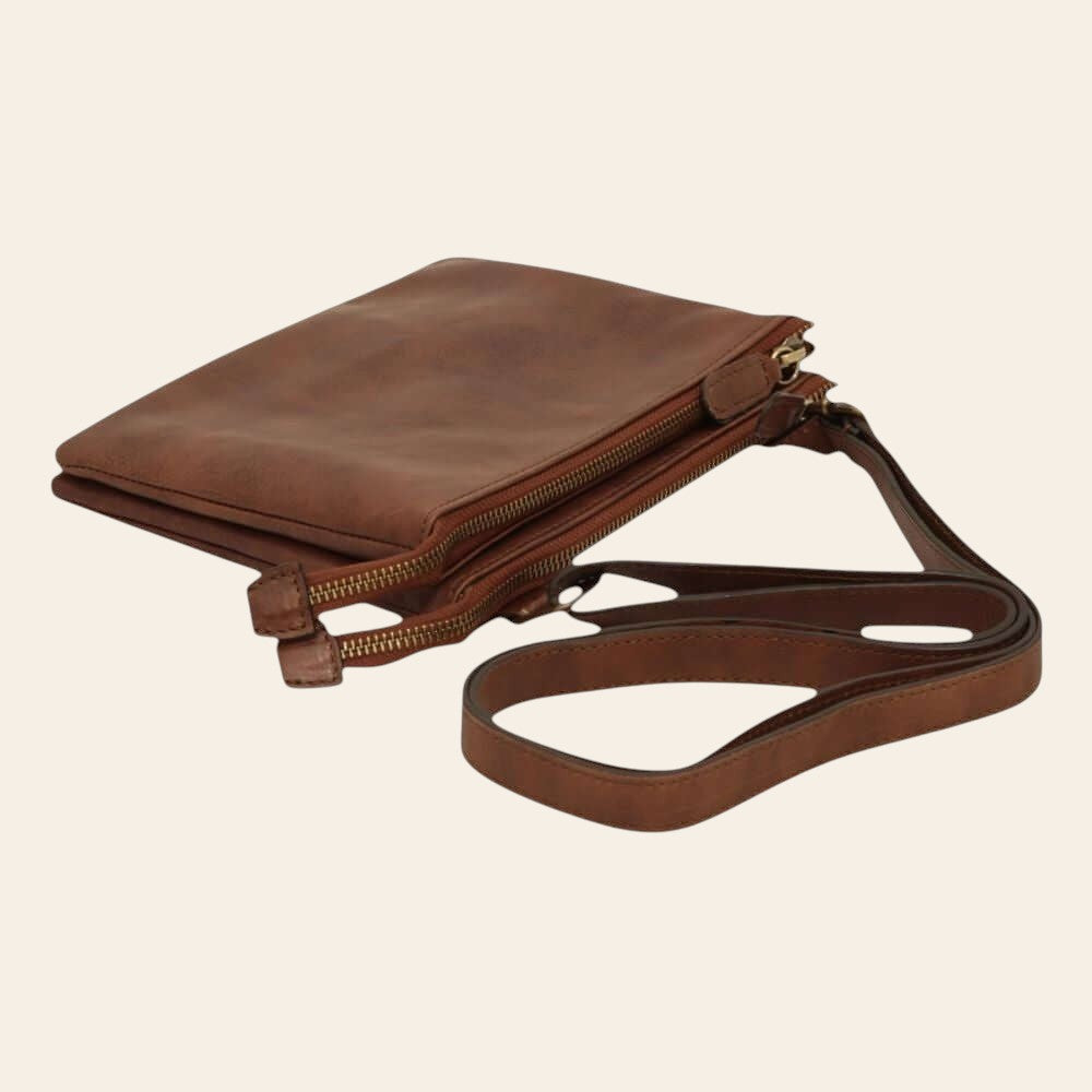 Borsa a tracolla marrone con zip laterale e tracolla regolabile in pelle