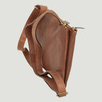 Borsa a tracolla marrone in vitello pieno fiore con profilo sagomato, fibbia e zip