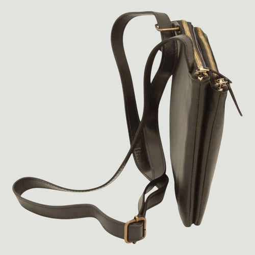 Borsa a tracolla in vitello pieno fiore nera con tracolla regolabile e fibbia dorata