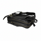 Zaino in pelle nero con cerniera lunga e tracolla regolabile