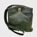Borsa a secchiello in pelle pieno fiore verde con tracolla e chiusura metallica