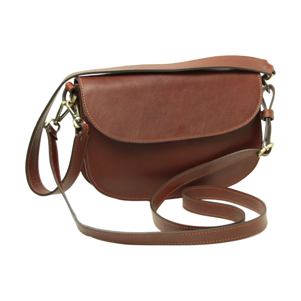 Borsa a tracolla in pelle di vitello pieno fiore mogano con profilo arrotondato, tracolla e fibbie metalliche