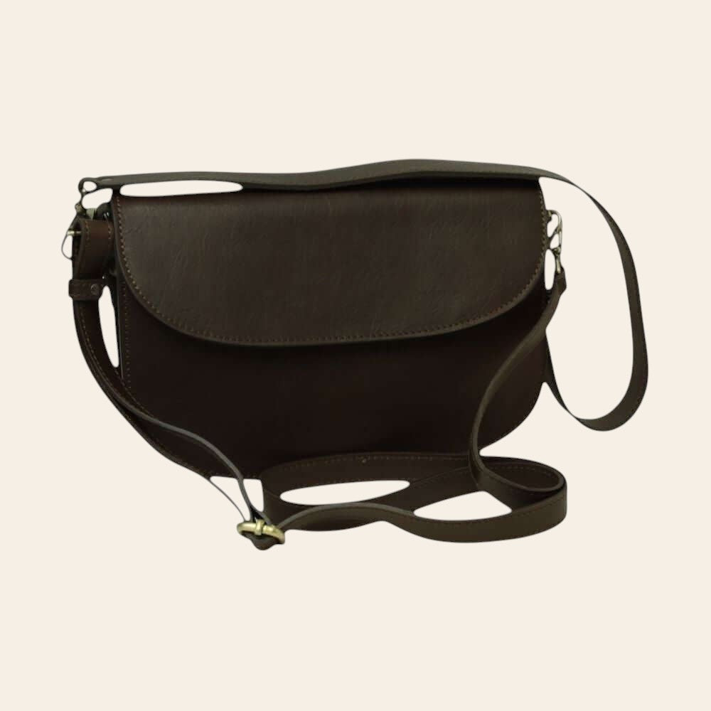Borsa a tracolla marrone scuro con patta e chiusura a fibbia, tracolla in pelle