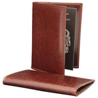 Porta passaporto in pelle marrone Old Angler, interno visibile, cuciture sui bordi