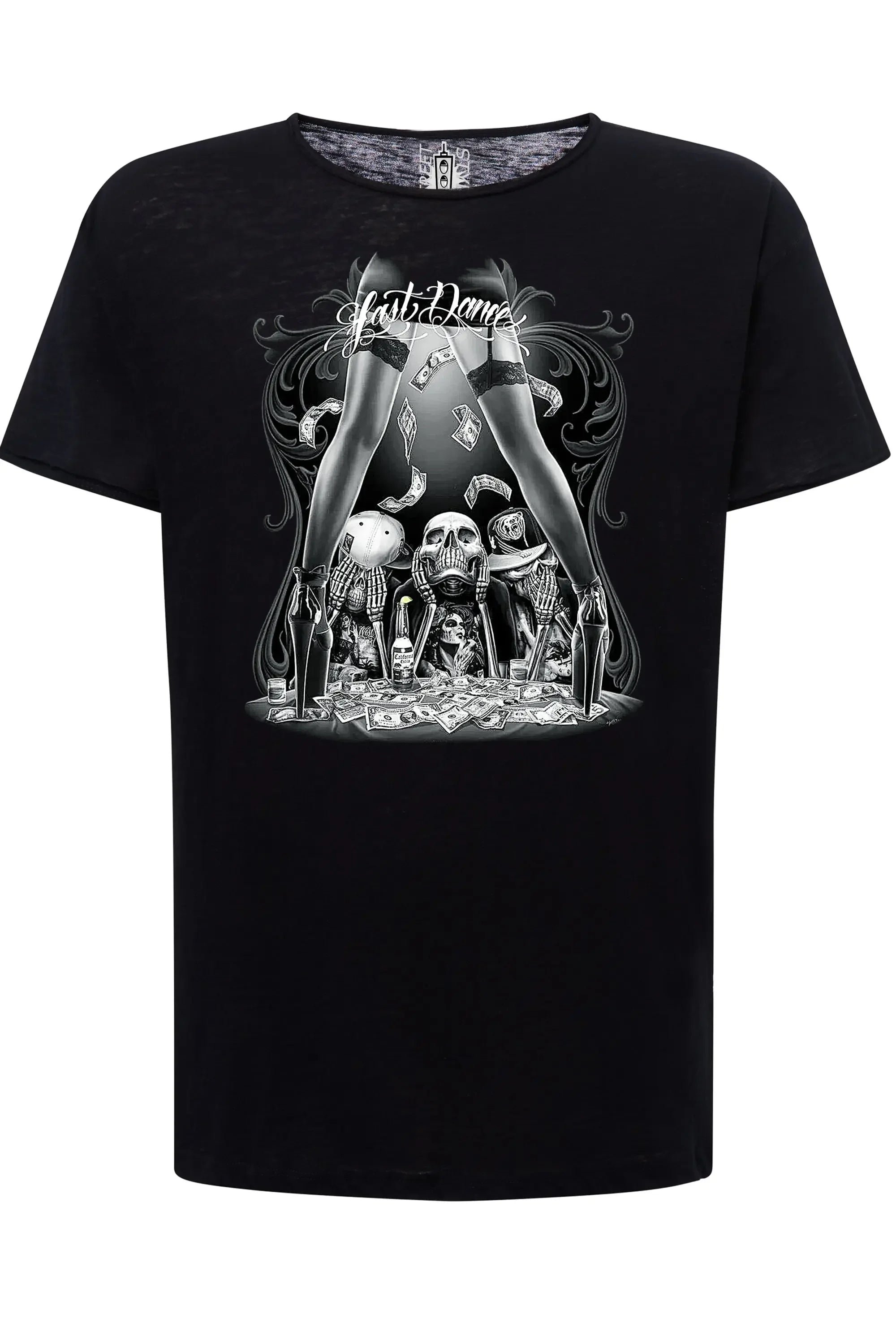 T-shirt uomo tattoo skull con stampa originale e design audace, perfetta per uno stile urbano.