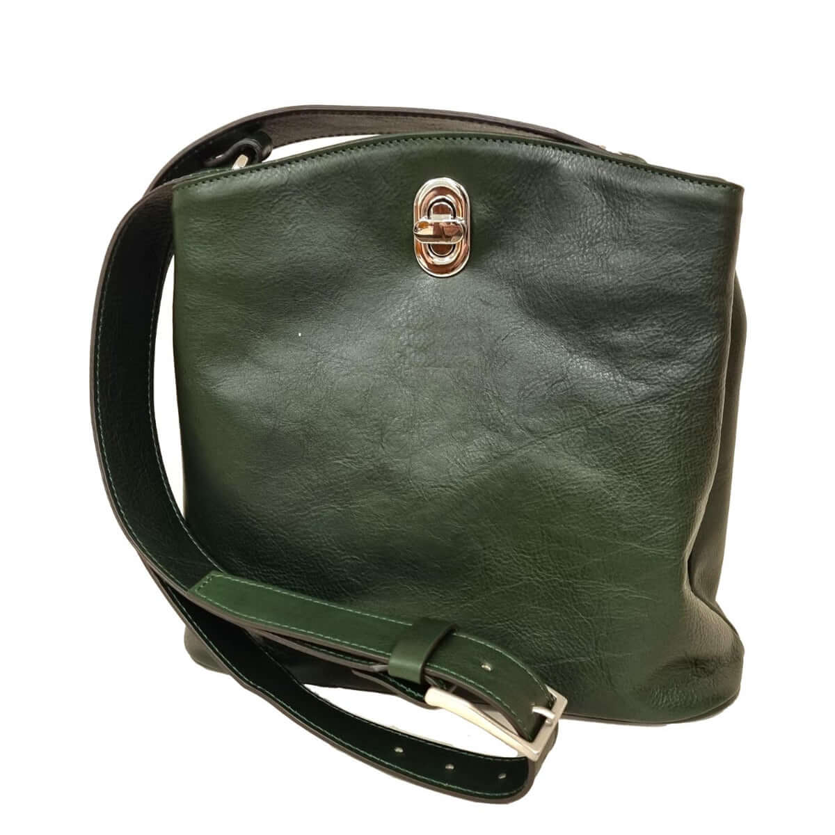 Borsa a secchiello in pelle Verde con chiusura metallizzata, carattere artigianale e design contemporaneo.
