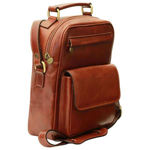 Borsa a tracolla in pelle con tasca frontale marrone con tracolla regolabile e tasche interne ed esterne.