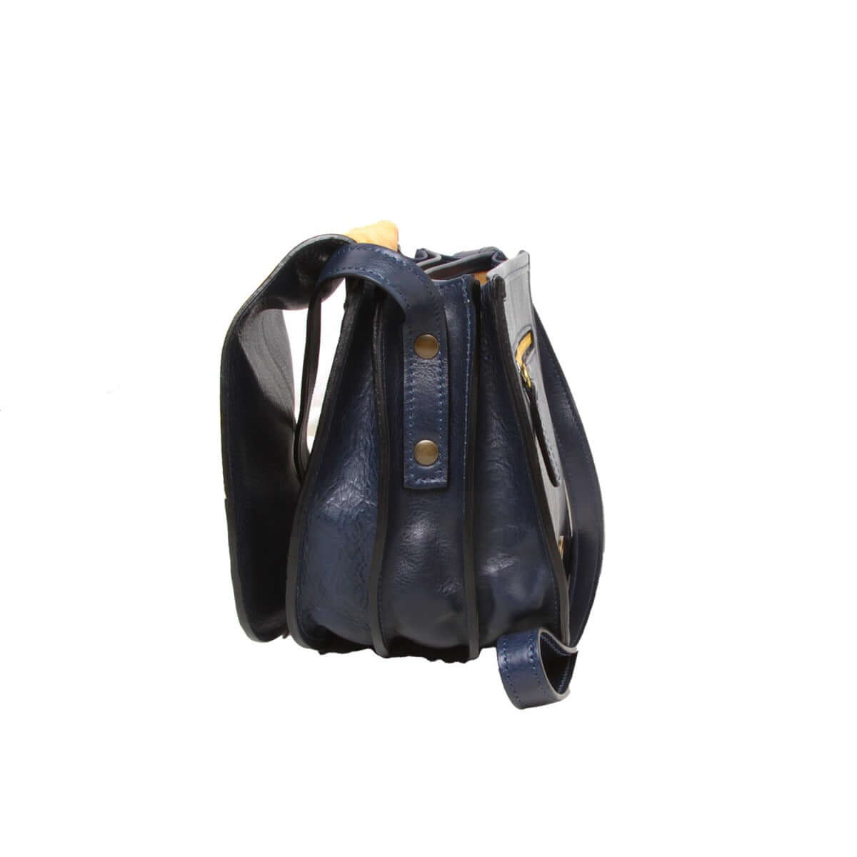 Borsa tracolla pelle vitello blu vista laterale con tre scomparti e tracolle rimovibili.