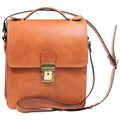 Borsa a tracolla in pelle marrone con chiusura a clip e tracolla regolabile in pelle.