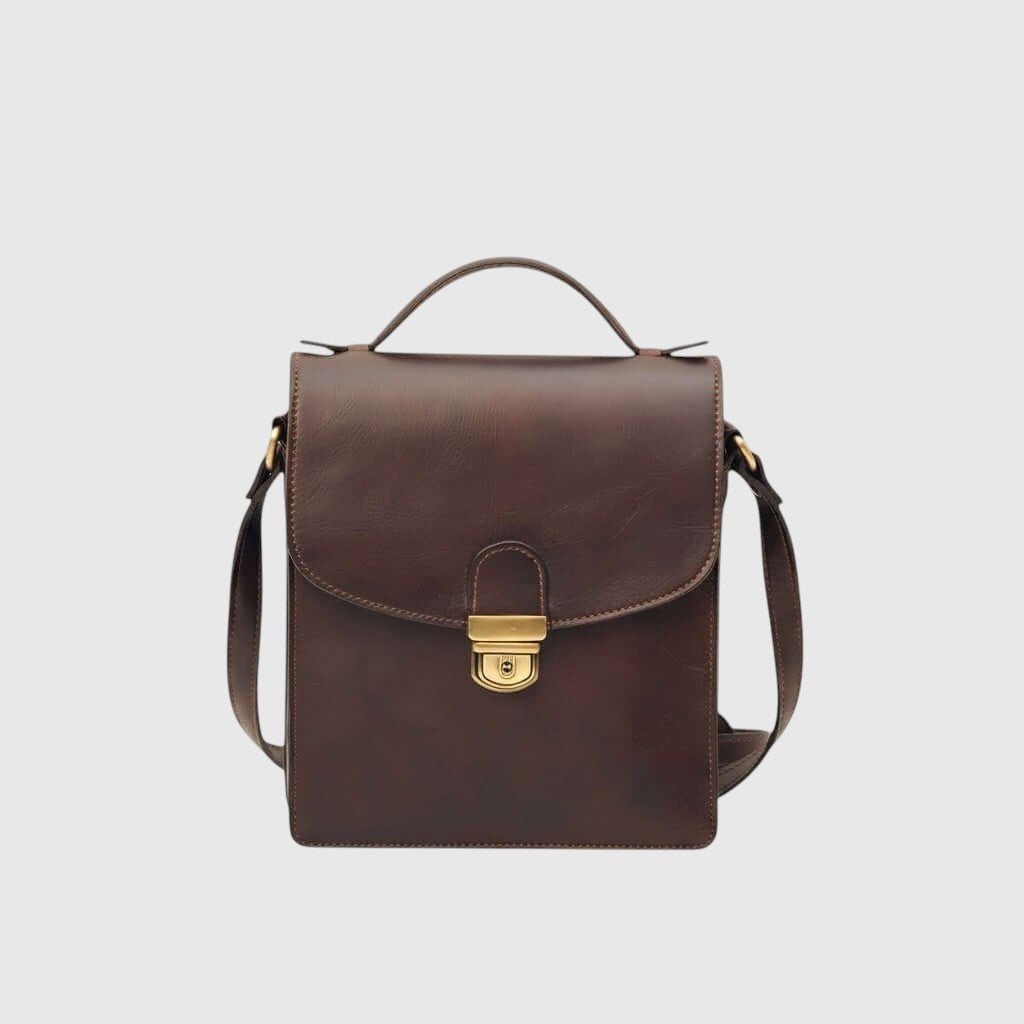 Borsa a tracolla in pelle marrone scuro con patta e fibbia dorata