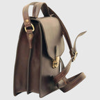 Borsa a tracolla in pelle marrone scuro vista laterale con tasca interna