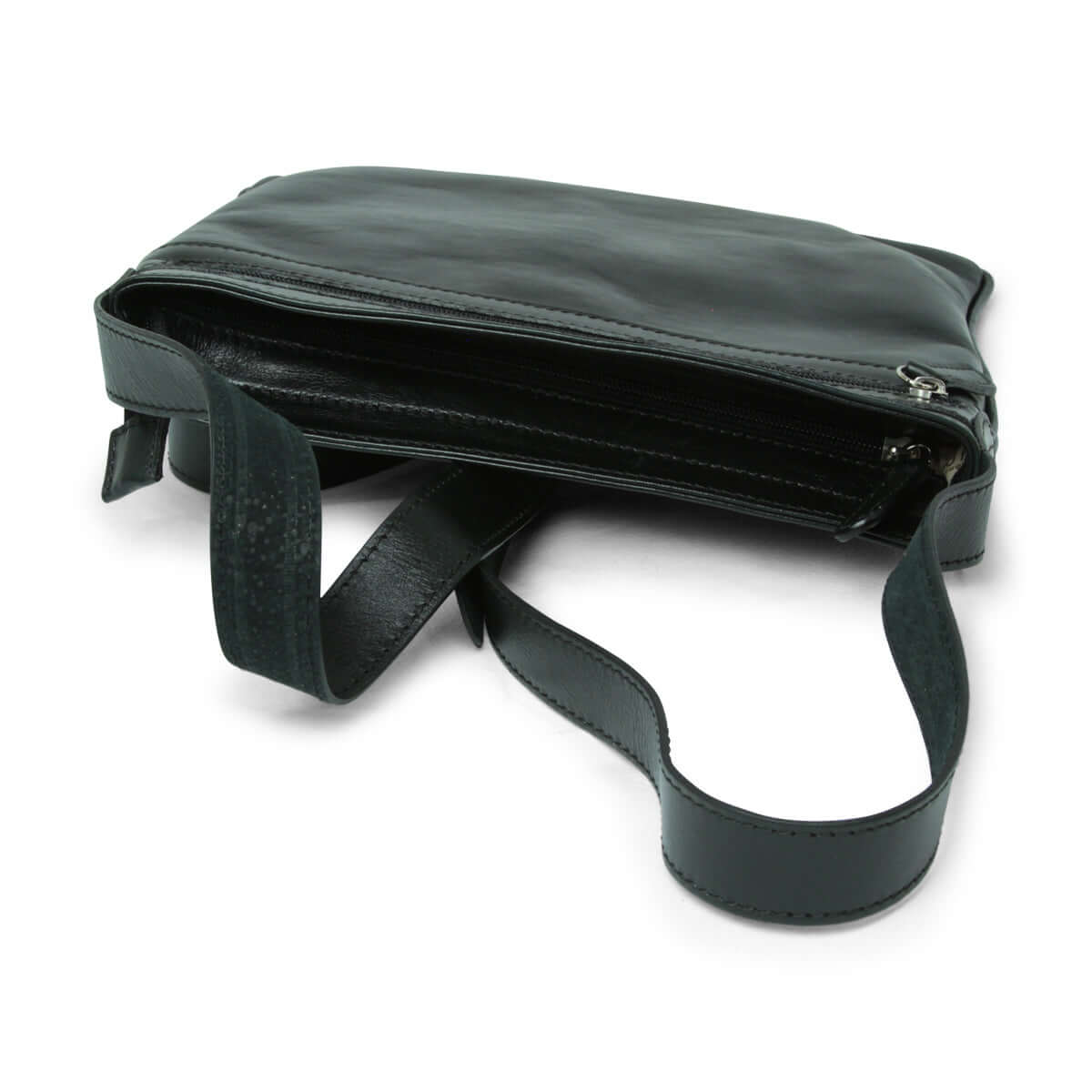 Borsa pelle tracolla nera con tracolla regolabile e tasche interne ed esterne, vista dall'alto.