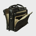 Borsa da laptop in pelle nera con scomparti interni visibili, zip e tracolla regolabile