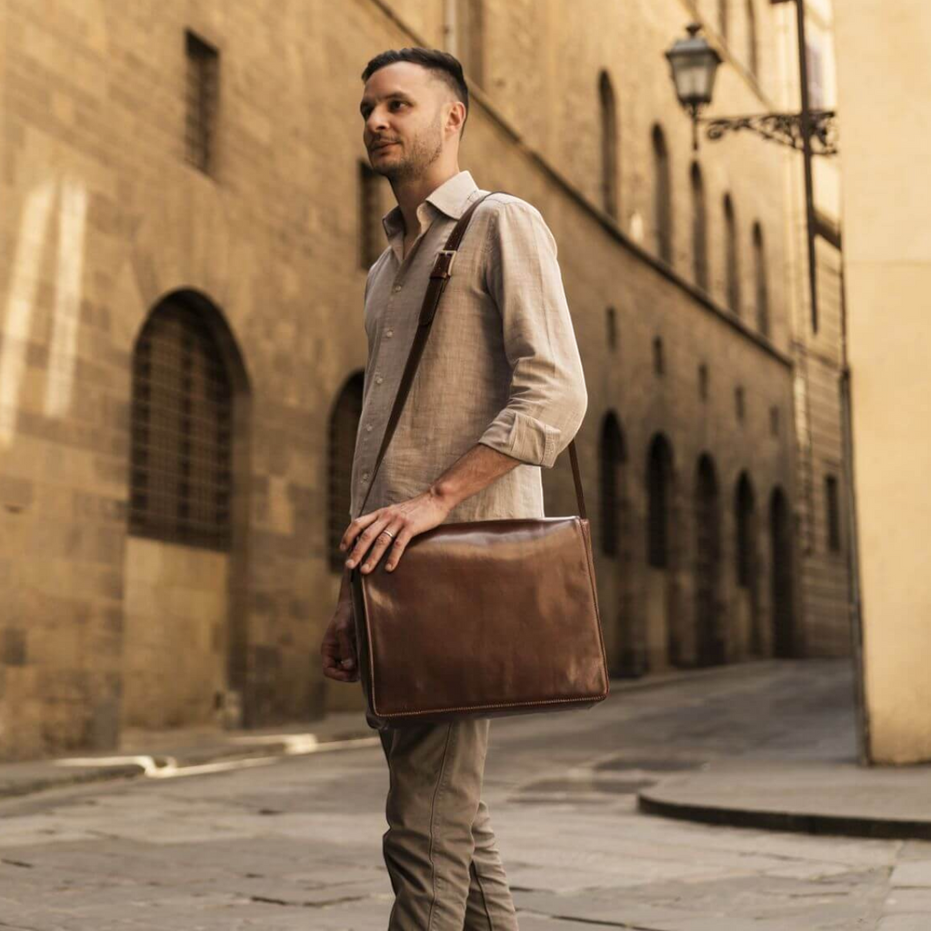 Borsa messenger uomo in pelle testa di moro con tracolla