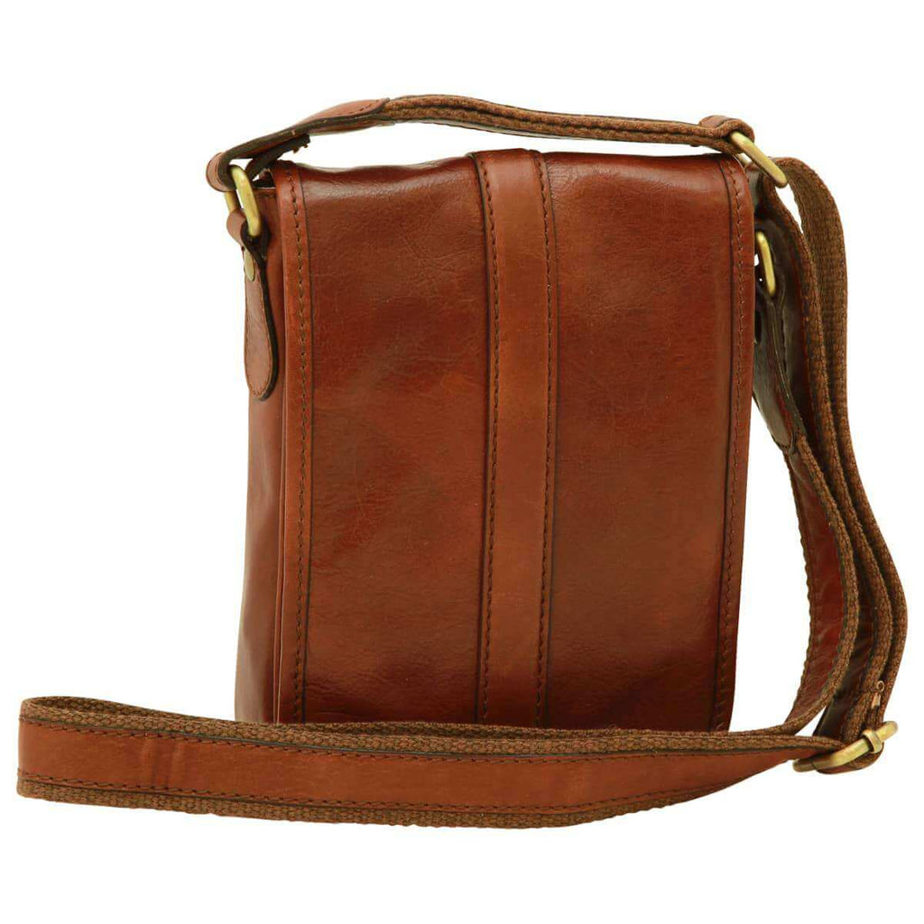 borsa uomo tracolla pelle marrone vista laterale con tracolla regolabile in tessuto e pelle