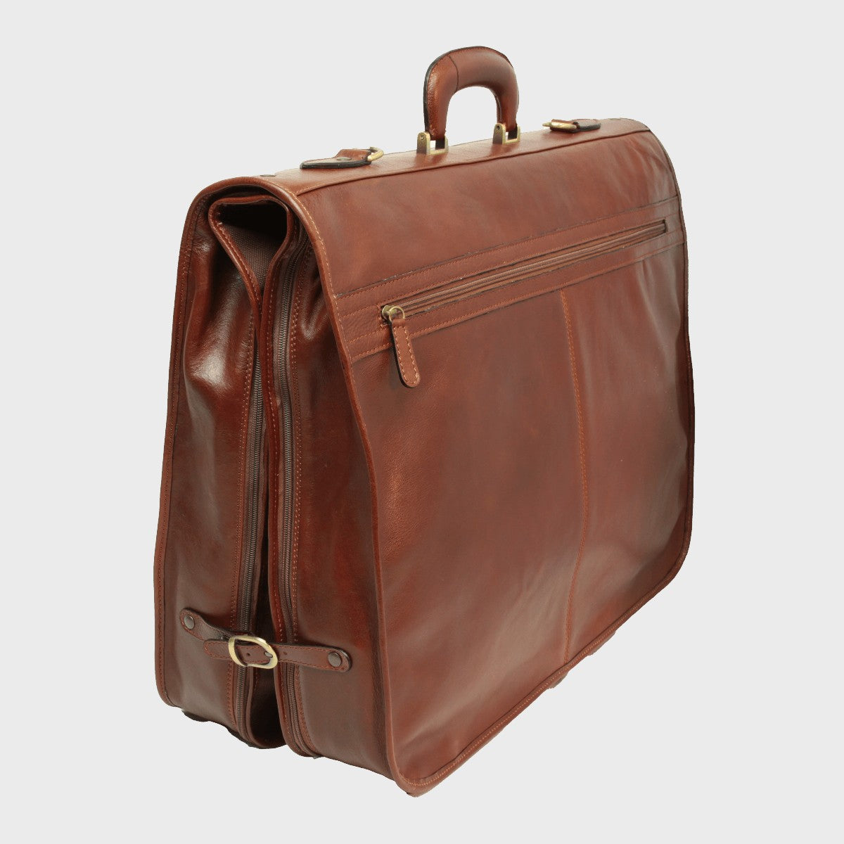 Porta-abiti in pelle marrone con manico e chiusura a clip frontale.