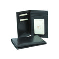 Portafoglio pelle nero con schermatura RFID, aperto con comparto per carte e finestra a vista.
