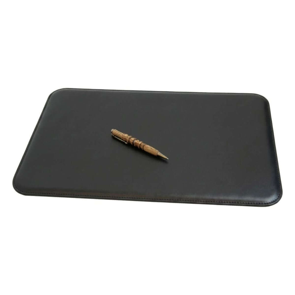 sottomano in pelle nero con penna in legno, parte del set da scrivania in pelle 5 pezzi.