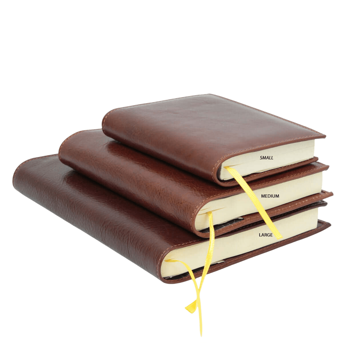 Agenda in pelle marrone impilata con etichette SMALL, MEDIUM, LARGE