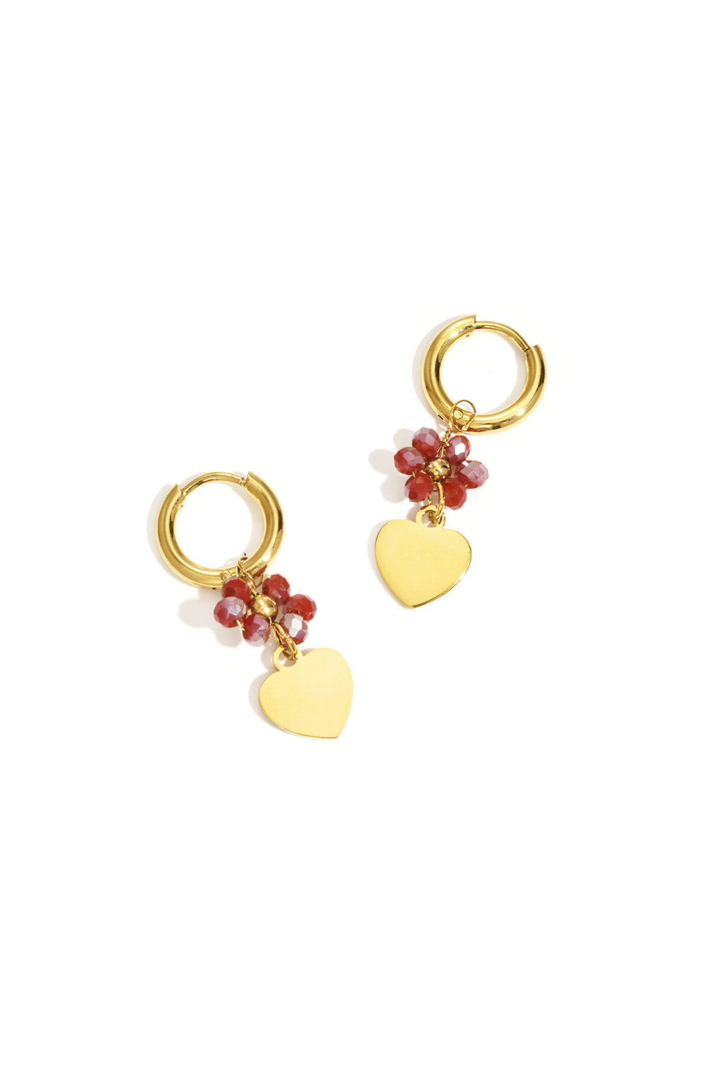 Orecchini con cuore su fiore di perline