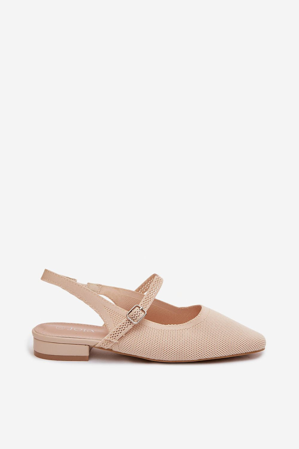 Sandali donna beige con fascia slingback e tacco basso