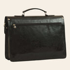 Cartella portanotebook in pelle nera con cerniera frontale e accessori metallici