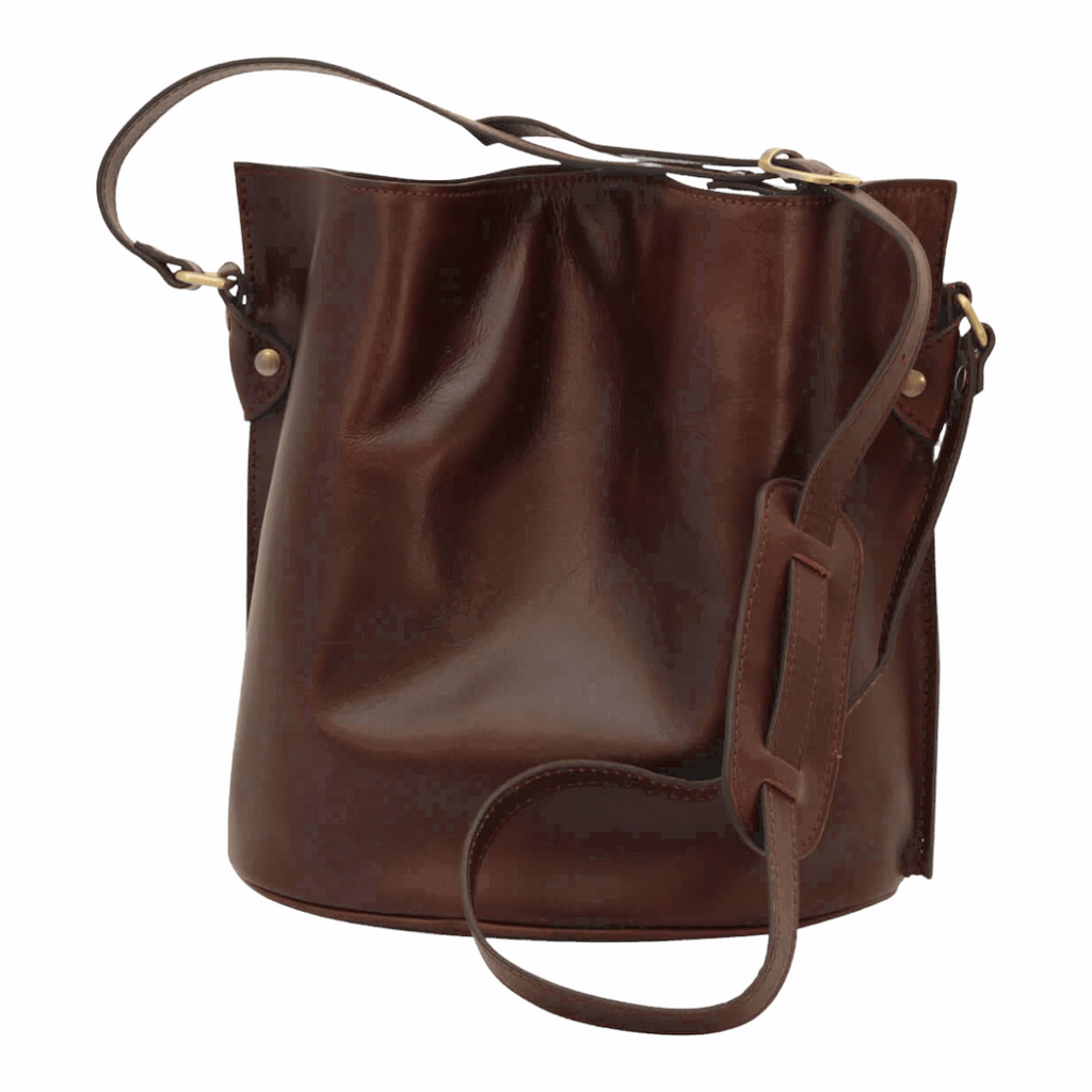 Borsa a tracolla in pelle marrone scuro con tracolla regolabile e spallaccio