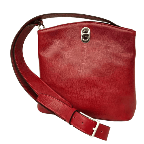 Borsa a secchiello rossa in pelle pieno fiore con tracolla regolabile e fibbia