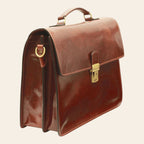 Cartella porta laptop in pelle marrone con tracolla laterale e chiusura frontale