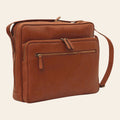 Borsa messenger in pelle marrone con chiusura a zip grande e tasca frontale con zip