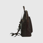Zaino in pelle di vitello marrone scuro con spallacci e tasca laterale con zip