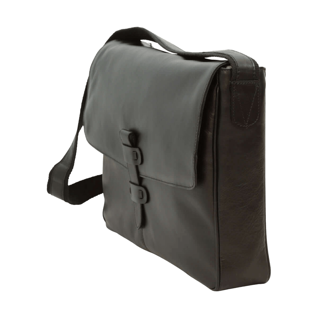 Borsa messenger in pelle scura con patta frontale e tracolla