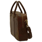 Borsa in pelle marrone scuro con tasca frontale, zip e maniglia laterale