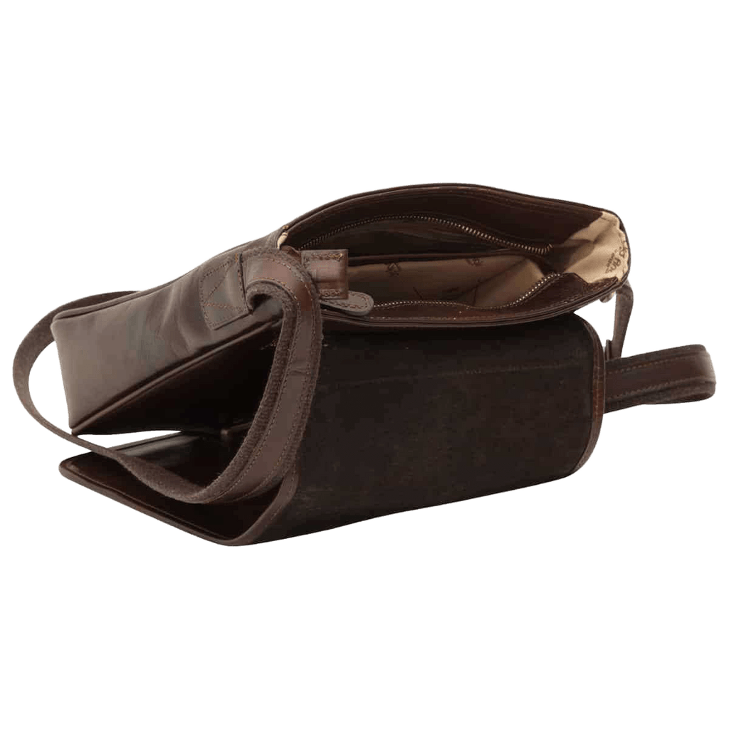 Tracolla messenger marrone scuro con patta, scomparto interno e tracolla.