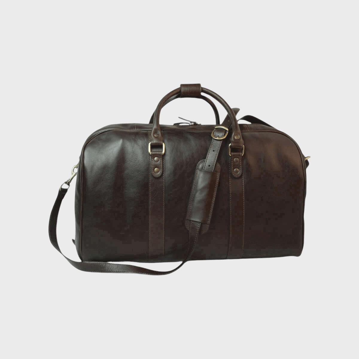 Borsone da viaggio in pelle marrone scuro con manici e tracolla, zip.
