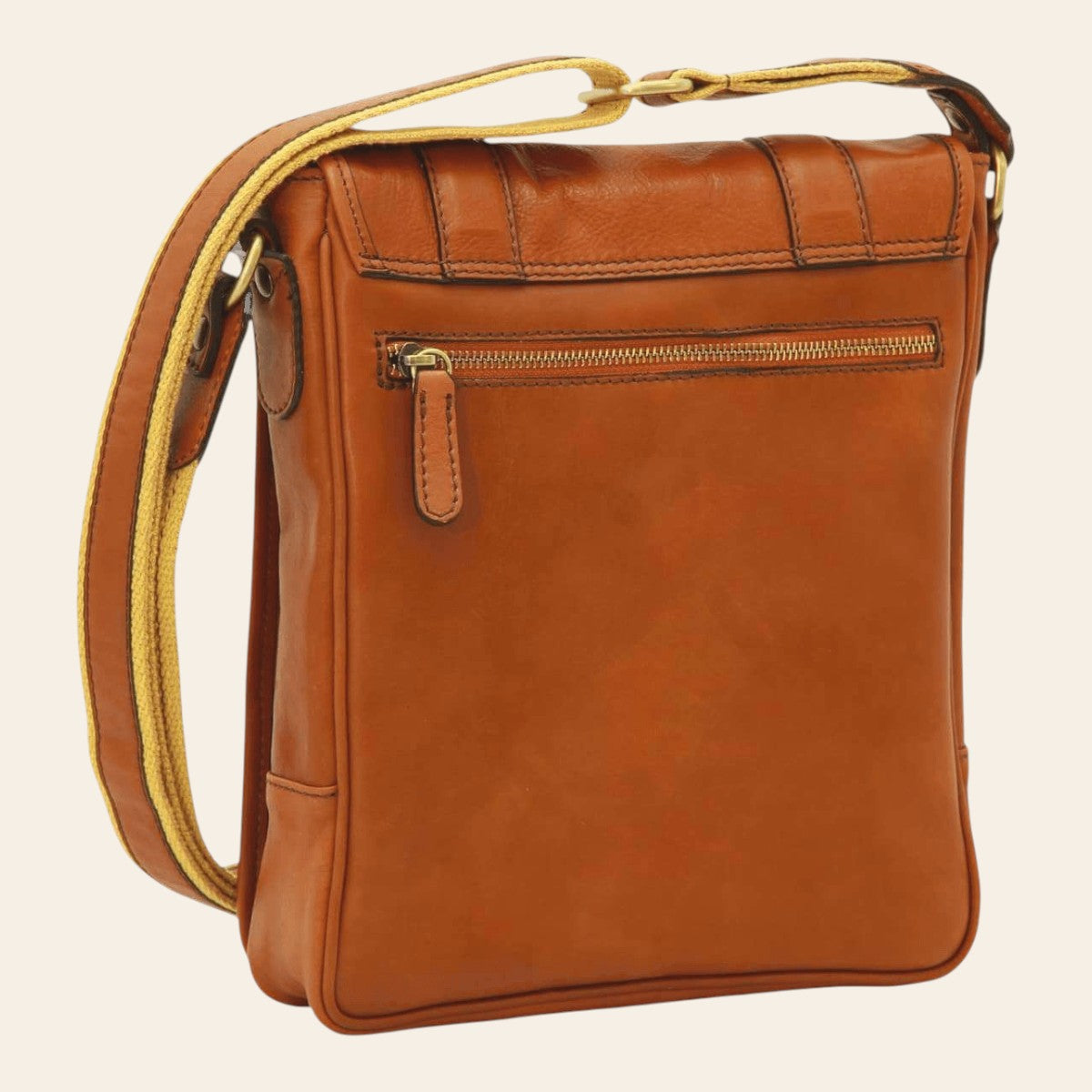 Borsa messenger in pelle conciata al vegetale cuoio, tasca frontale con zip