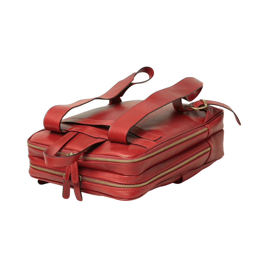 Zaino in pelle rosso con cinghie regolabili e tasche con zip