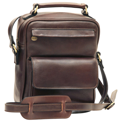 Borsa a tracolla in pelle marrone scuro con tasca frontale e chiusura superiore.