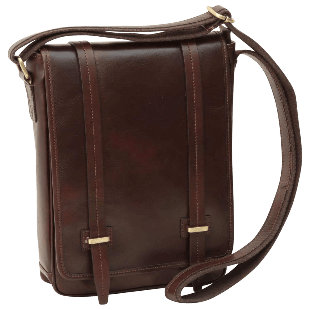 Borsa messenger marrone scuro in pelle con patta e tracolla regolabile